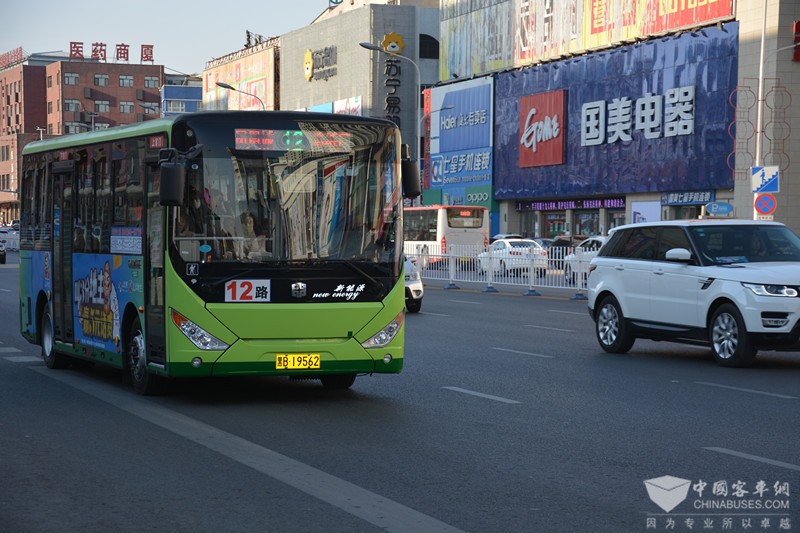 齊齊哈爾運(yùn)營的純電動客車