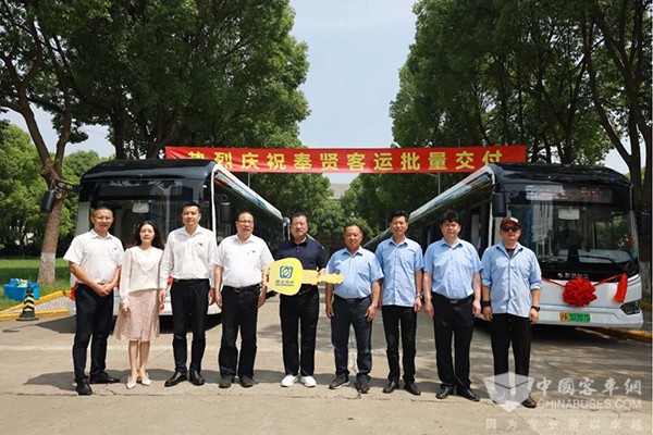 申沃客車 九系客車 奉賢客運 智能網(wǎng)聯(lián) 純電動客車