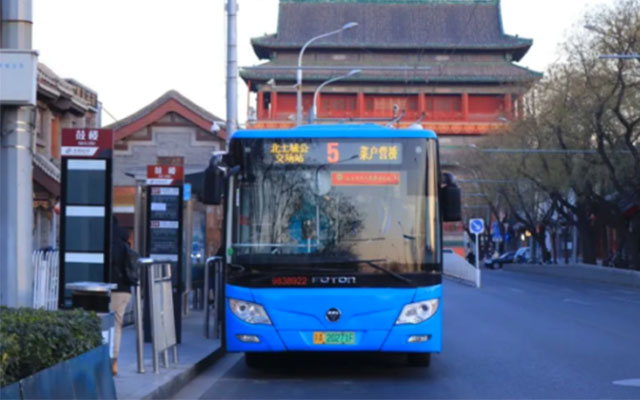 歐輝復(fù)古純電客車 城市文旅融合的新選擇