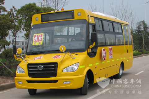 上饒校車SR6756DX