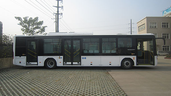 常隆YS6123GBEV公交車（純電動17-31座）