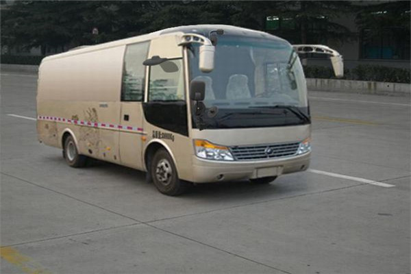 宇通ZK5080XXYN1廂式運輸車（天然氣國五2-6座）