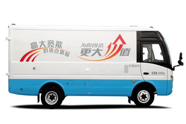 宇通ZK5040XXYN2廂式運(yùn)輸車（天然氣國五2-6座）