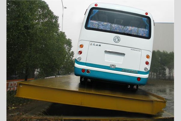 東風(fēng)EQ6662C5N公交車（天然氣國(guó)五10-26座）