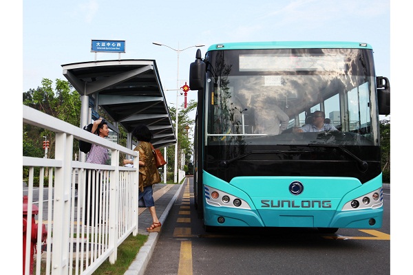 申龍SLK6109ULE0BEVS3公交車(chē)（純電動(dòng)10-40座）