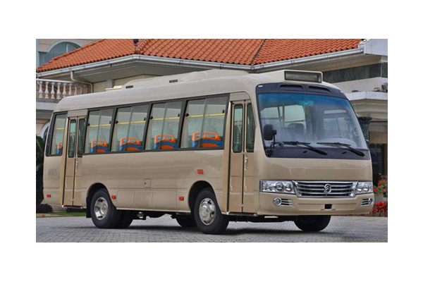 金旅XML6809JEVM0C公交車（純電動(dòng)10-35座）