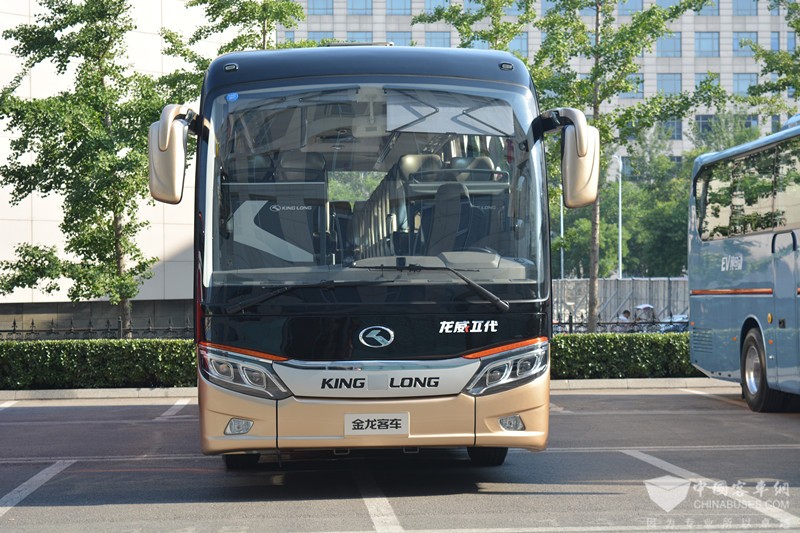 金龍XMQ6127CYD5B客車（柴油國五24-57座）