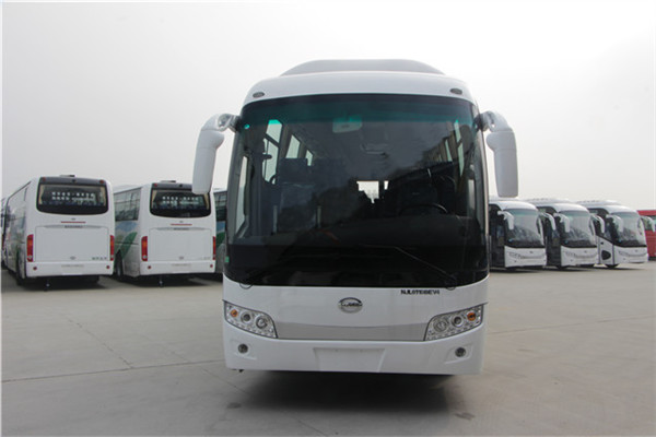 南京金龍NJL6118BEV9客車（純電動24-53座）