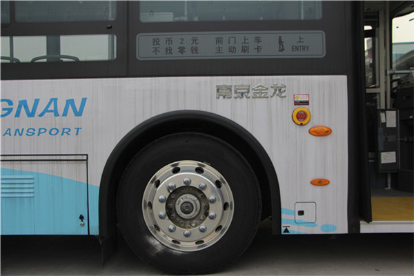 南京金龍NJL6129BEV23公交車(chē)（純電動(dòng)24-36座）