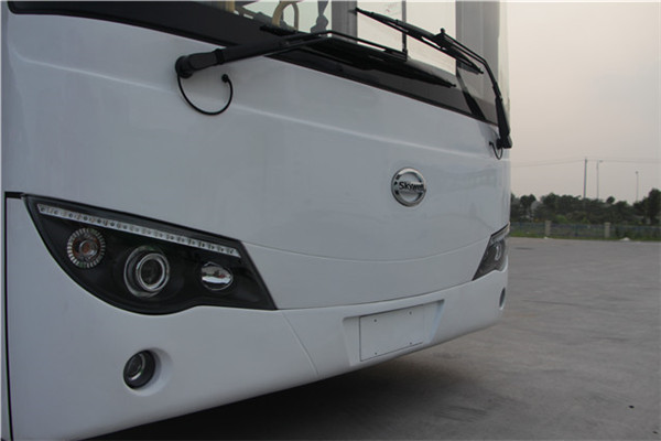 南京金龍NJL6859BEV31公交車（純電動10-28座）