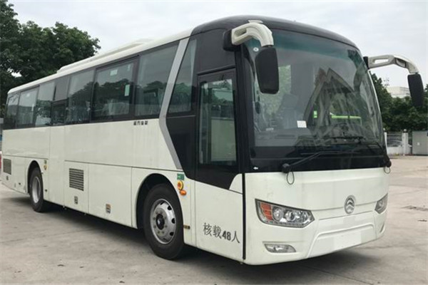 金旅XML6102JEVL0客車（純電動(dòng)24-48座）