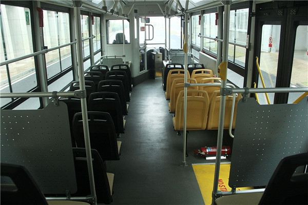 智電HYK6105GBEV低入口公交車（純電動(dòng)16-29座）