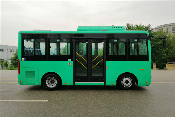 峨嵋EM6810BEVG4公交車（純電動13-27座）